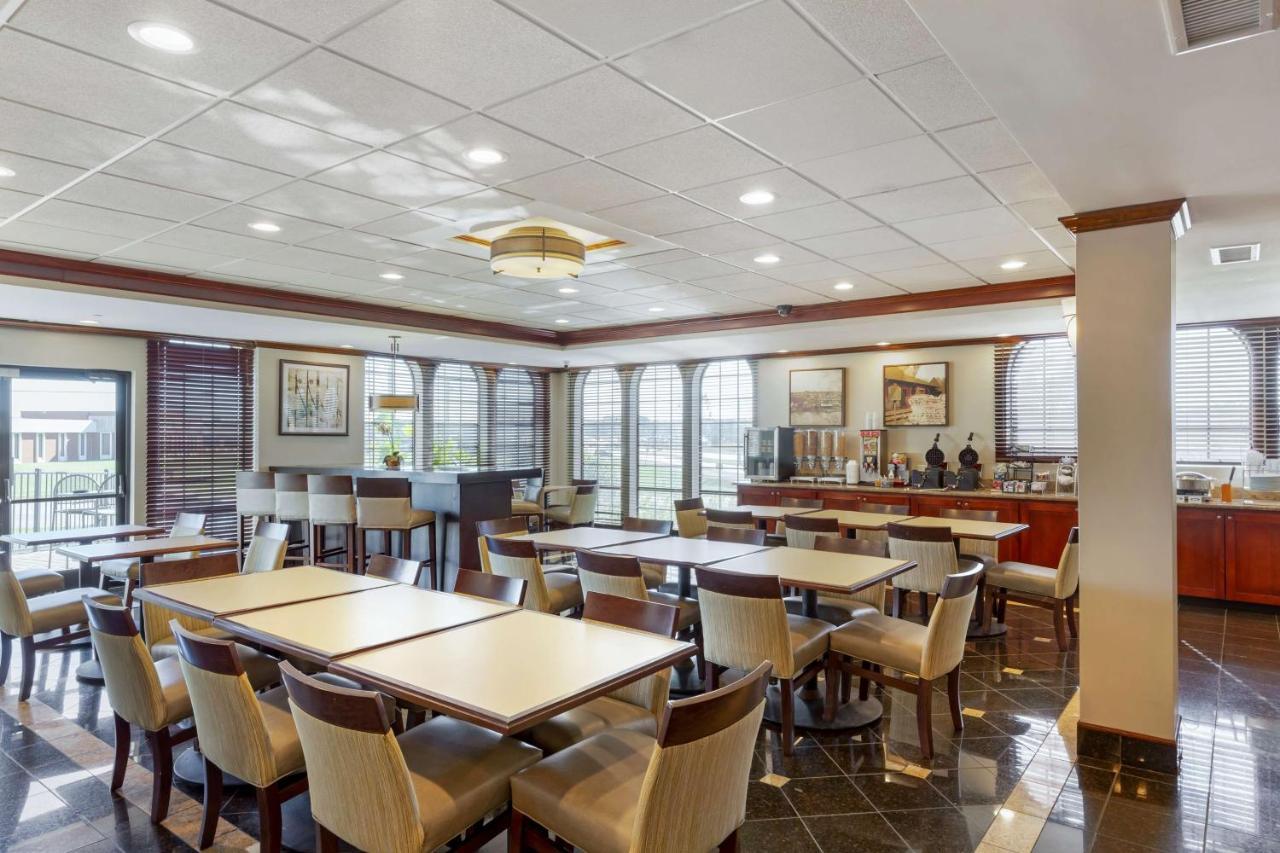 Best Western Plus South Hill Inn Extérieur photo